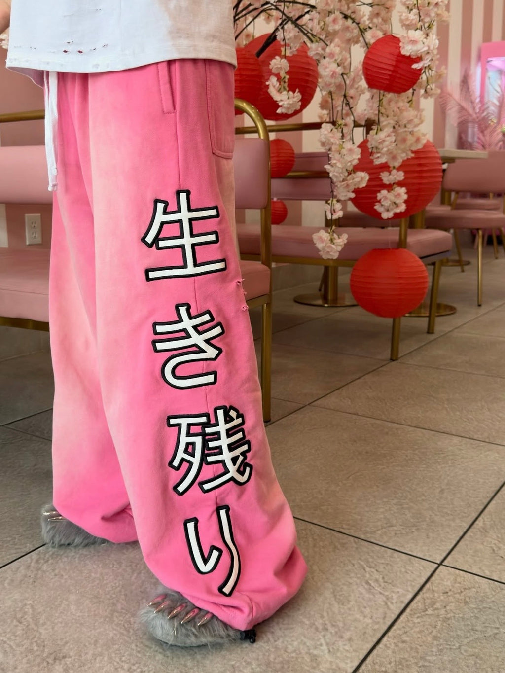“Blossom” Japan Sweats